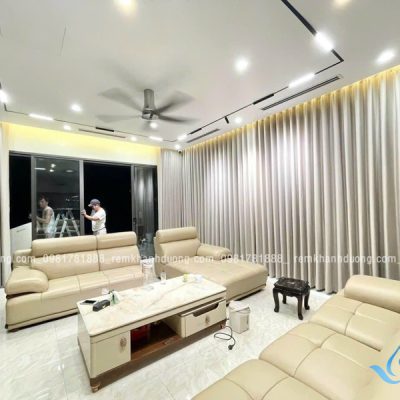 Rèm vải hai lớp sang trọng cho phòng khách biệt thự tại Hồ Chí Minh 2024