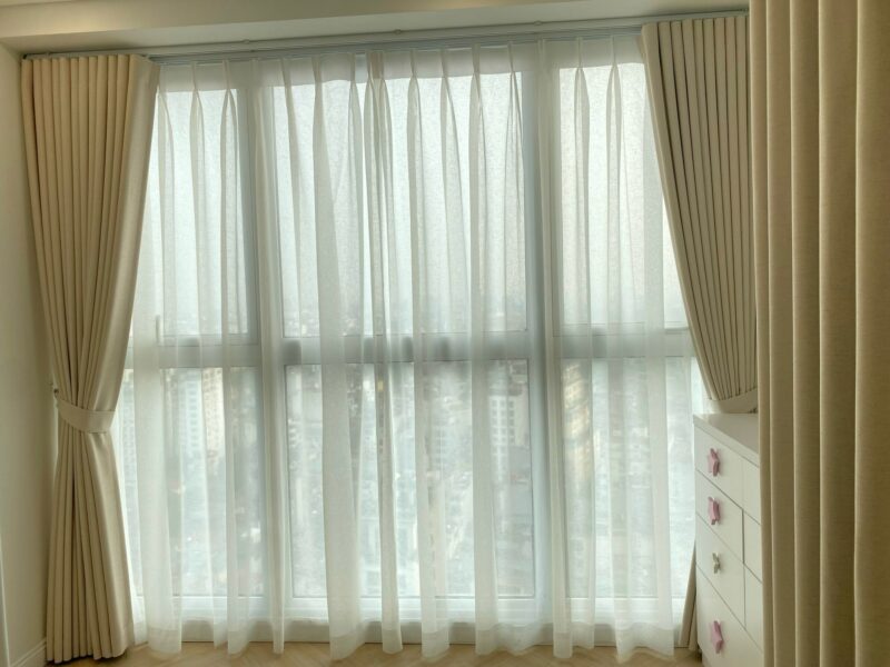 Rèm Vải Nhật Bản - Mang Lại Sự Yên Bình Cho Không Gian Sống Tại Long Biên, Hà Nội