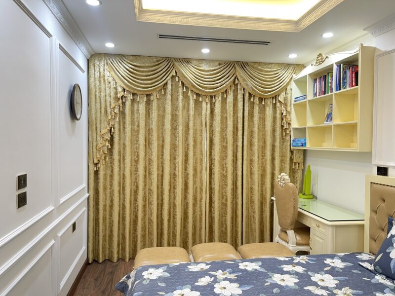 Rèm vải tân cổ điển hoàng gia vải thổ nhĩ  kì cho căn hộ cao cấp Thong Long Number One  (2)