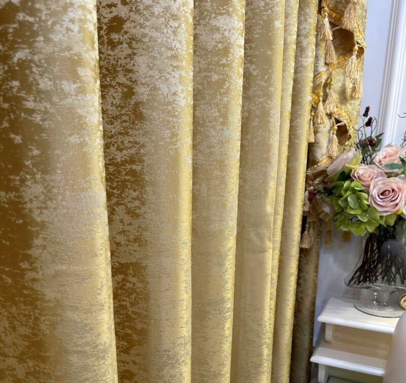 Rèm vải tân cổ điển hoàng gia vải thổ nhĩ  kì cho căn hộ cao cấp Thong Long Number One  (5)