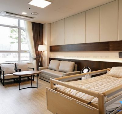 Lớp vải voan mỏng manh của rèm HL-101 tạo sự thoải mái cho người bệnh