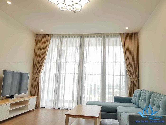 Rèm 1 màu cho phòng khách thanh lịch Vincom Phạm Hùng, Hà Nội TM695