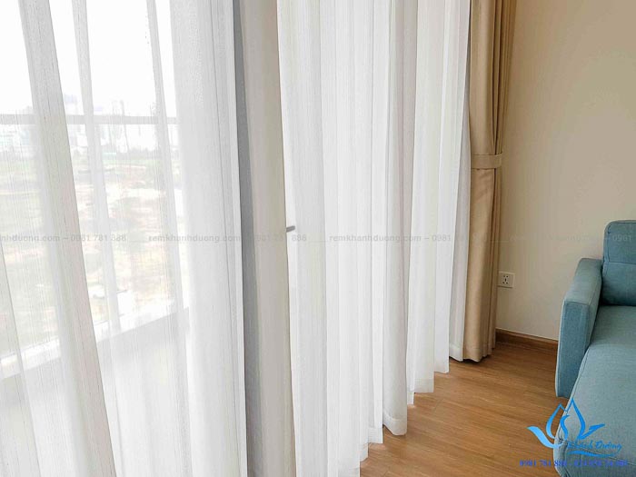 Rèm 1 màu cho phòng khách thanh lịch Vincom Phạm Hùng, Hà Nội TM695