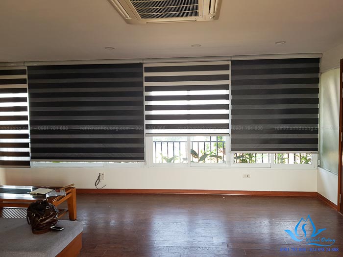 Rèm cầu vồng cho phòng khách hiện đại tại Long Biên-Hà Nội SF 483