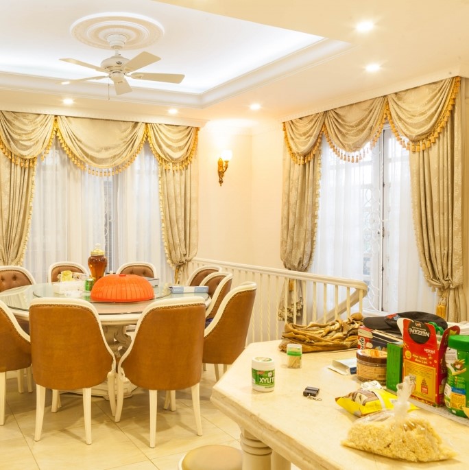 Rèm cổ điển đẹp cho phòng bếp