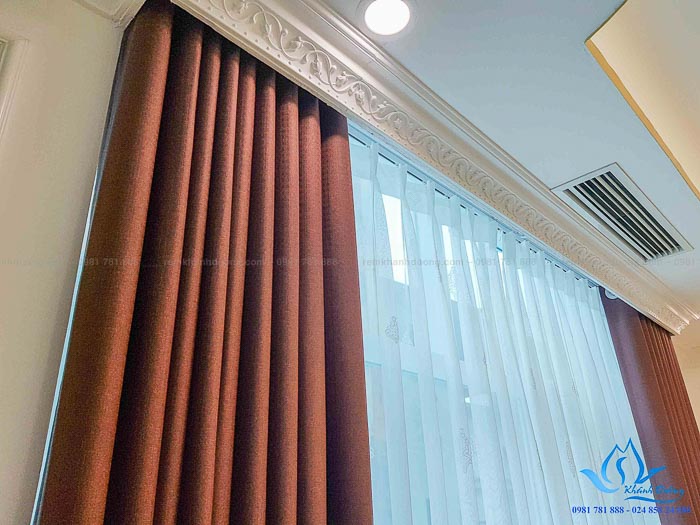 Rèm cửa 1 màu cản nắng cho thẩm mĩ viện Bùi Thị Xuân, Hà Nội MA12