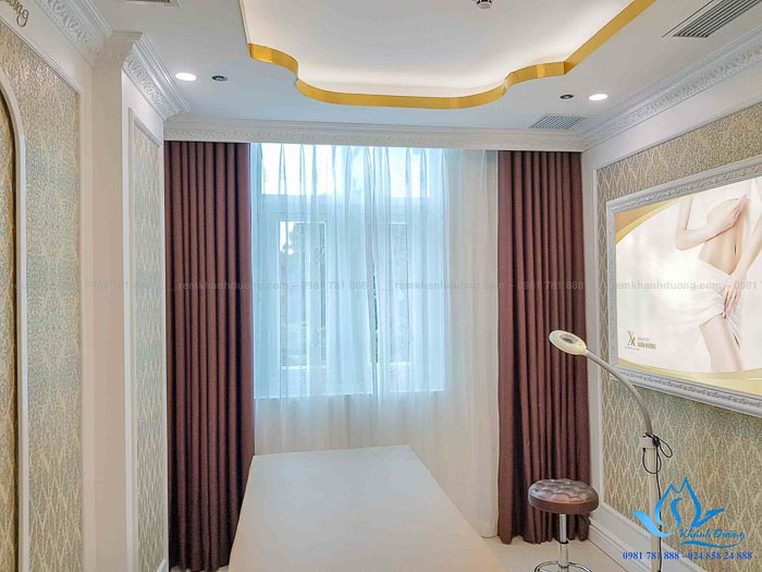 Rèm cửa 1 màu cản nắng cho thẩm mĩ viện Bùi Thị Xuân, Hà Nội MA12