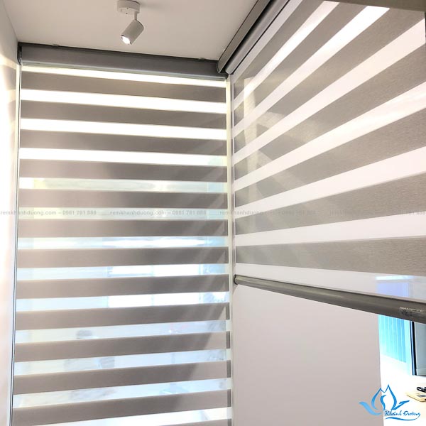 Rèm cuốn cầu vồng đẹp ở Nguyễn Tuân, quận Thanh Xuân