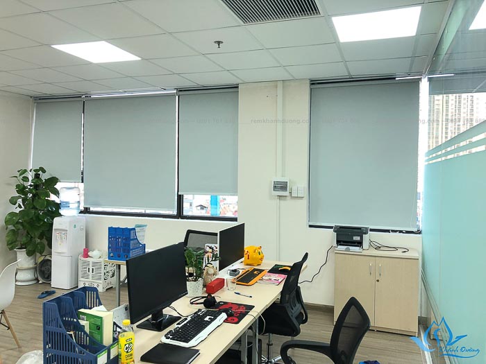Rèm cuốn văn phòng chống nắng tại 219 Trung Kính - Cầu Giấy