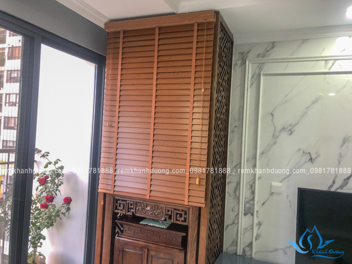 Rèm bàn thờ gỗ sồi giá rẻ đẹp tại chung cư Ngoại Giao Đoàn