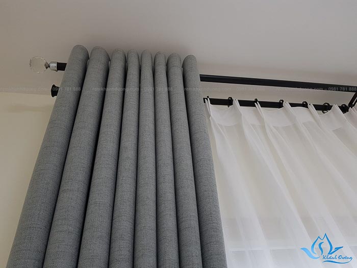 Rèm vải cách nhiệt một màu chống nắng tốt tại khu Ngoại giao đoàn CT9