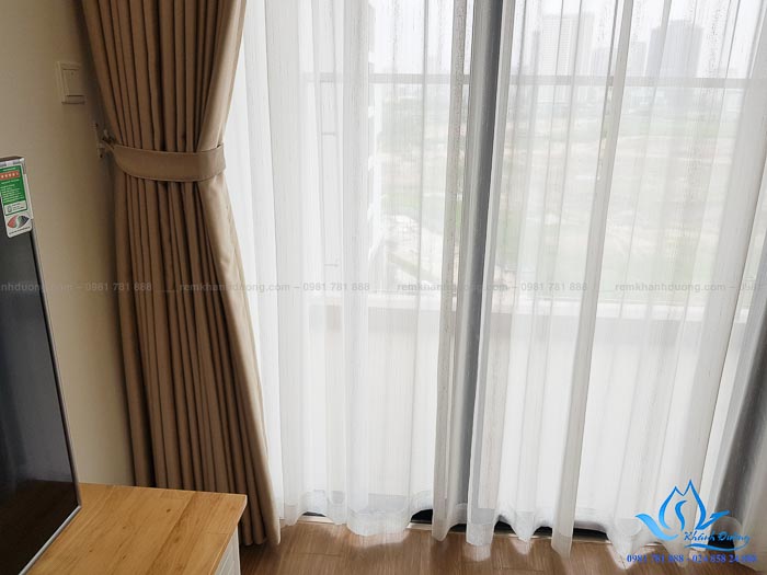 Rèm vải hai lớp chống nắng đẹp sang trọng tại Vincom Phạm Hùng TM695