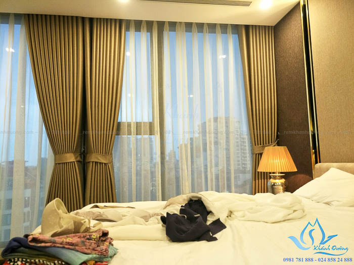 Rèm vải hai lớp cho phòng ngủ chung cư tại Vincom Liễu Giai TM 7515