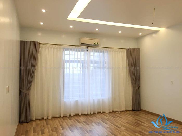 Rèm vải hai lớp phòng khách biệt thự tại quận Đống Đa, Hà Nội 1606-19
