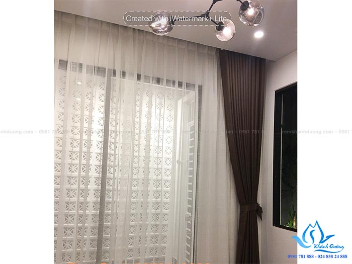 Rèm vải hai lớp phòng khách hướng Tây sang trọng Âu Cơ, Hà Nội TM6914
