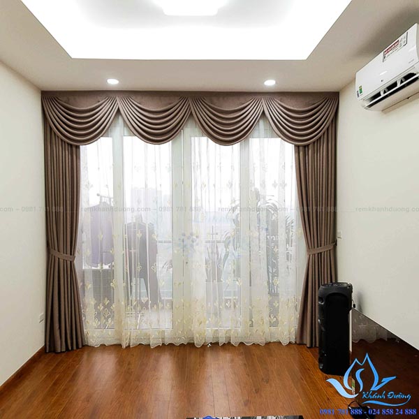 Rèm vải Hàn Quốc voan thêu tay đẹp tại chung cư Vimeco Phạm Hùng D10