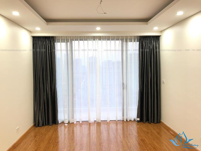 Rèm vải phòng khách cản nắng sang trọng tại biệt thự quận Tây Hồ 08T31