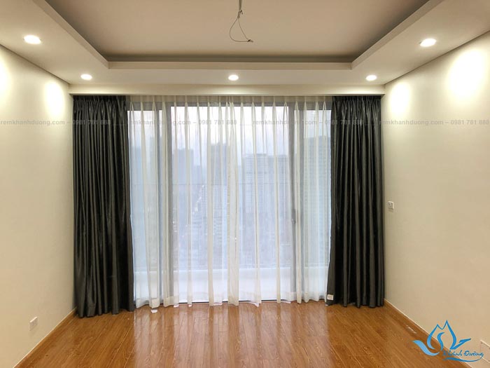 Rèm vải phòng khách cản nắng sang trọng tại biệt thự quận Tây Hồ 08T31