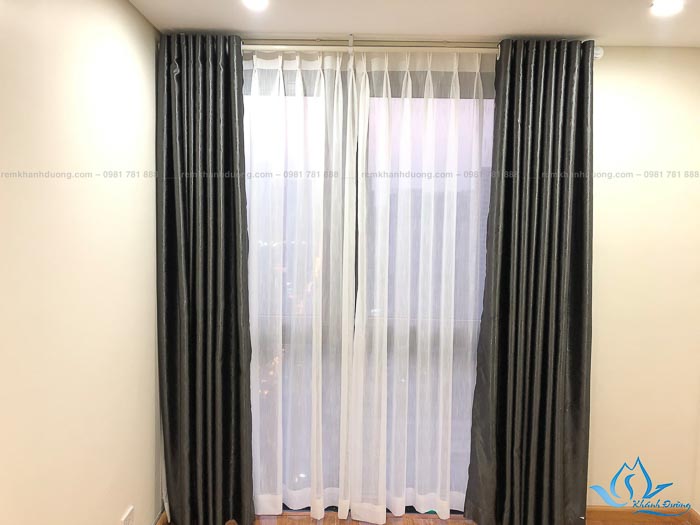 Rèm vải phòng khách cản nắng sang trọng tại biệt thự quận Tây Hồ 08T31