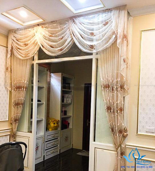 Rèm voan cổ điển thêu họa tiết dành cho phòng khách quận Đống Đa BJ601