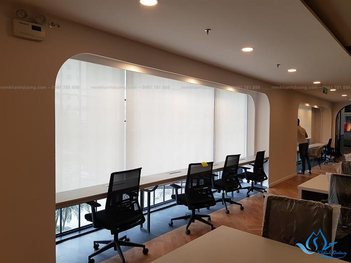 Hoạt động của rèm cuốn lưới chống nắng Hàn Quốc