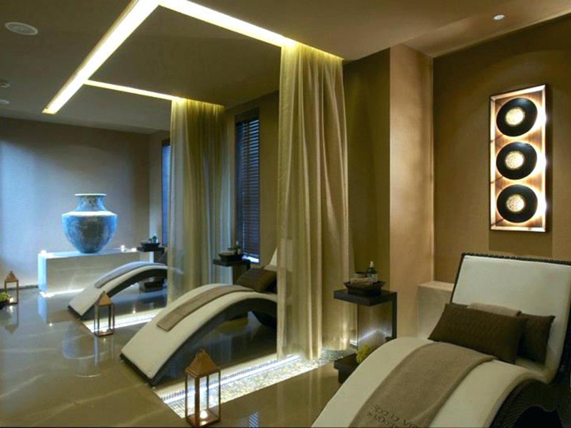 Rèm voan spa màu xanh lá cây