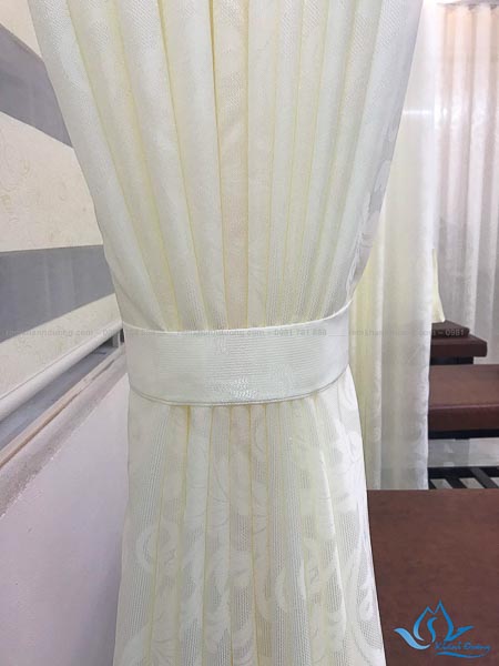 Thi công rèm voan và cầu vồng cho spa ở Phú Thọ