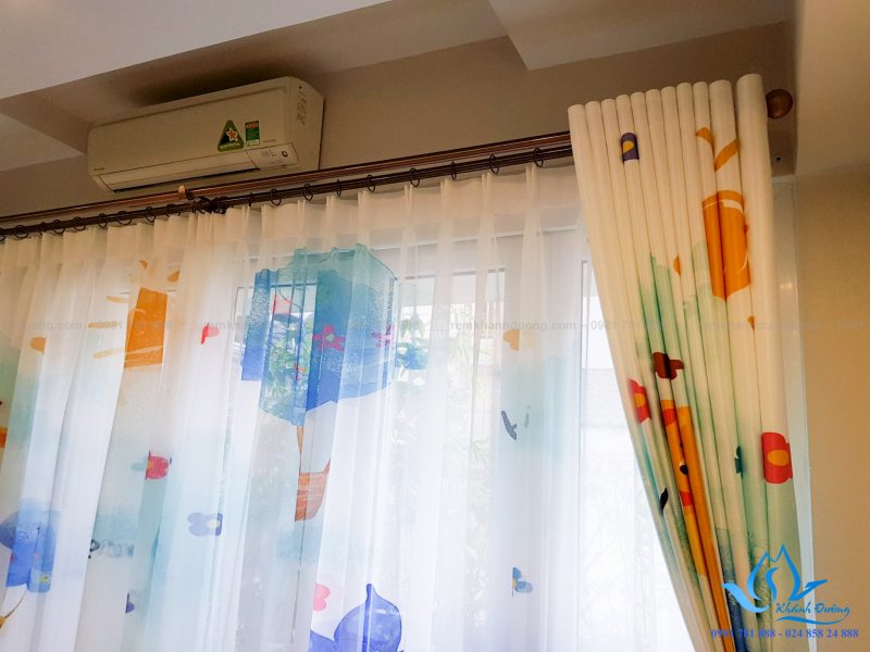 Rèm TR 202 có kiểu may ore để tạo ra các gợn sóng trên rèm