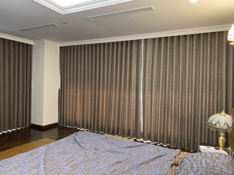 Tinh Hoa Nghệ Thuật Nhật Bản Trong Từng Chiếc Rèm Vải Tại Hồ Tùng Mậu, Hà Nội