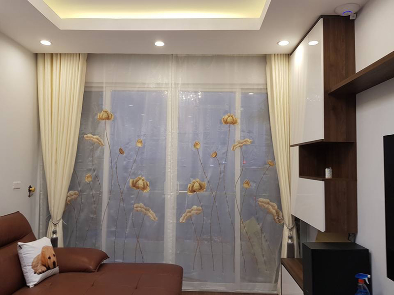 Rèm voan thêu tay phòng khách cao cấp