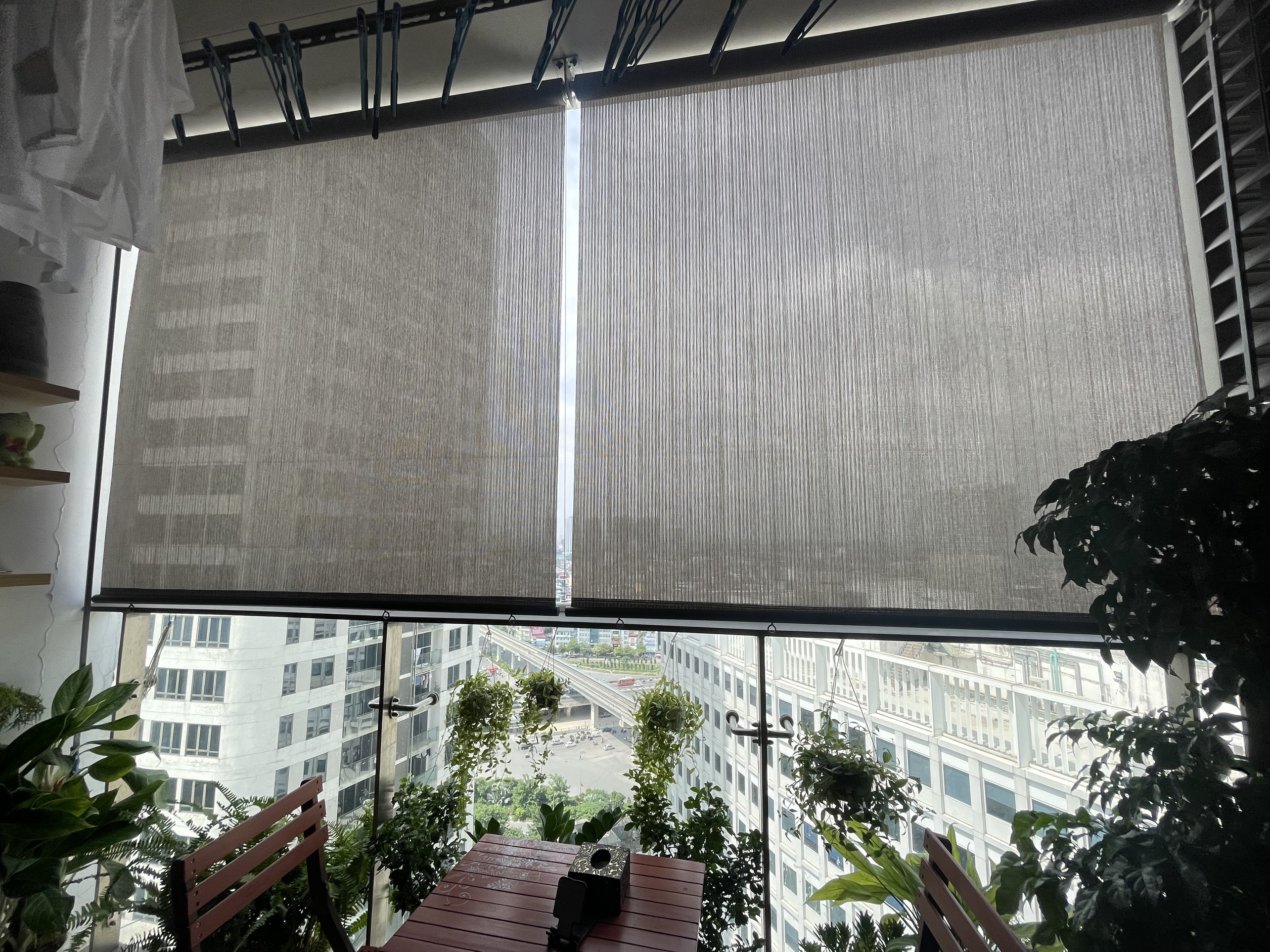 rèm ban công chung cư cao cấp